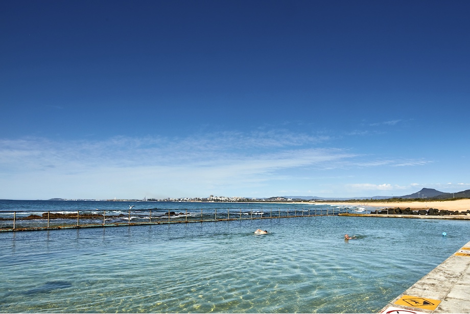 Take a dip in the Towradgi rock pool. Image courtesy of Destination NSW